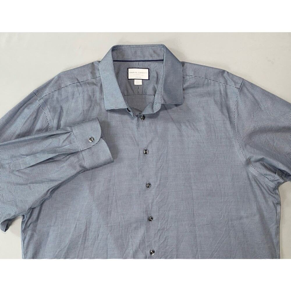 Charles Tyrwhitt Non-Iron Classic Fit Dress Shirt. Micro-Circle Stripe, 18-35.
